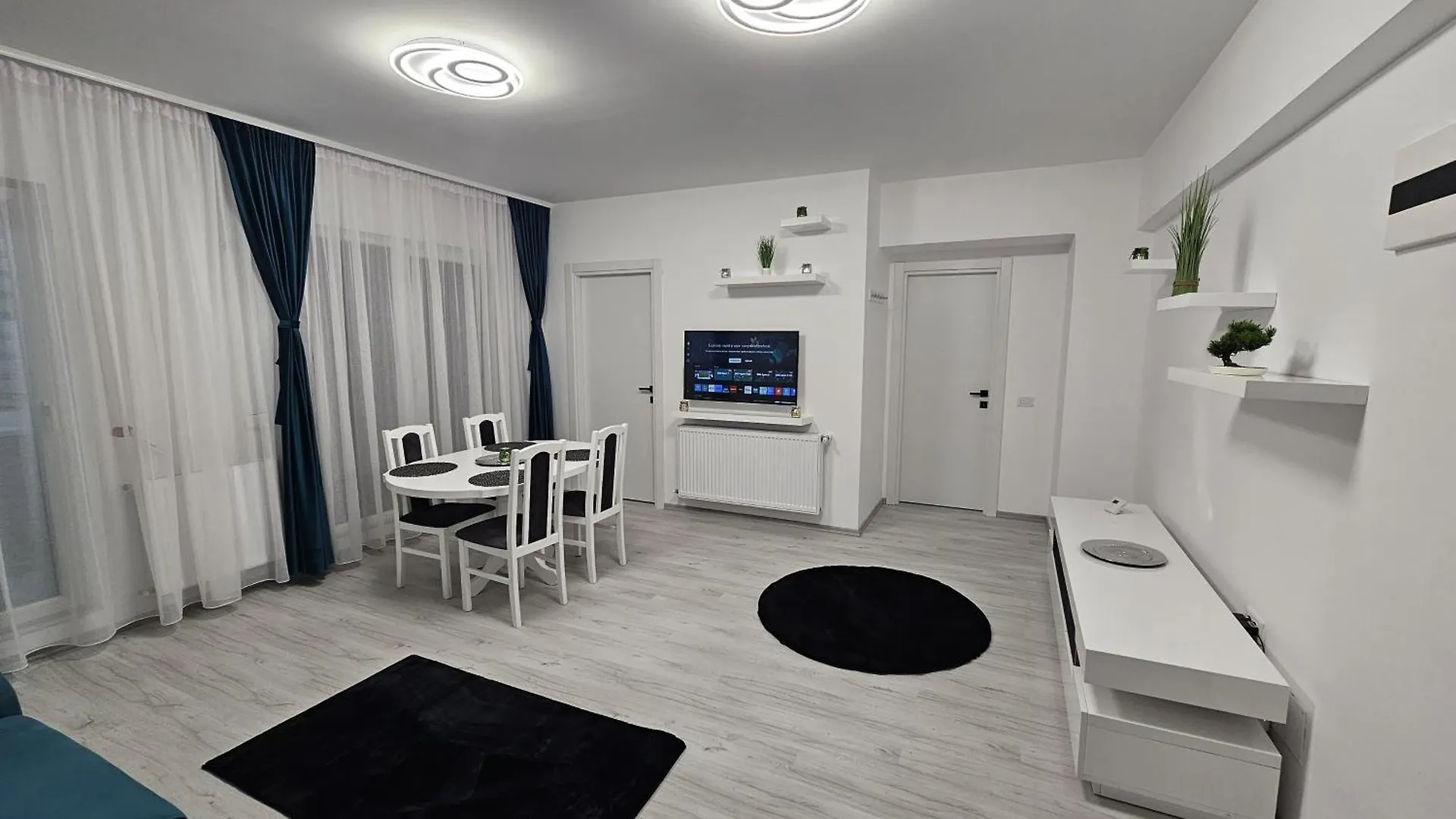 New World Militari Grand Studio 3 Bukarest Rumänien